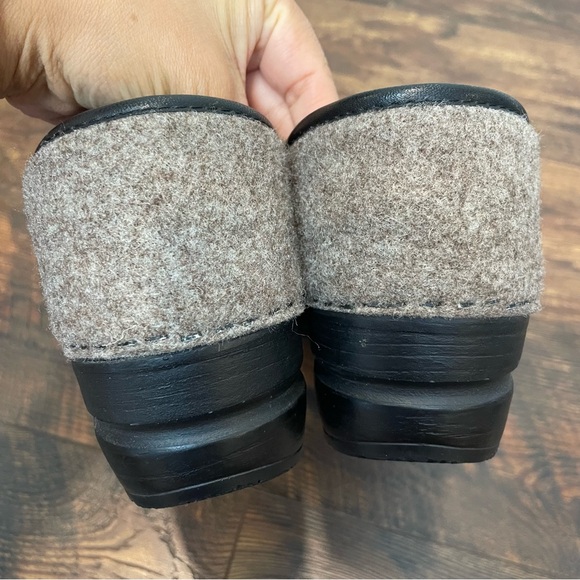 Ava Wool Clog Tan/Stone Size 40/US Size 8.5-9 - Picture 3 of 8